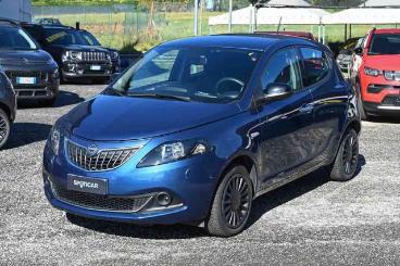 LANCIA CERTIFIED Lancia Ypsilon 1.0 Firefly 5 Porte S And S Hybrid Silver Plus Usata - City Car Ibrido Blu - Carmagnola - 2394010_1