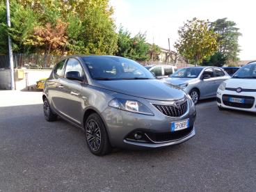 LANCIA CERTIFIED Lancia Ypsilon 1.0 Firefly 70cv S And Amp,s Hybrid Gold Usata - City Car Ibrido Grigio - Fisciano - 2394795_2