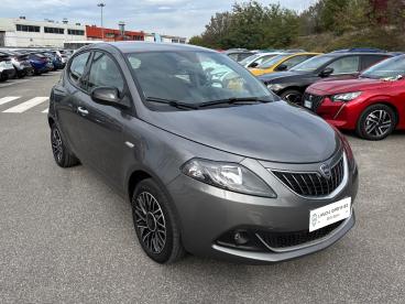 LANCIA CERTIFIED Lancia Ypsilon 1.0 Firefly 70cv Hybrid Platino Usata - City Car Benzina Grigio - Roma - 2395620_3