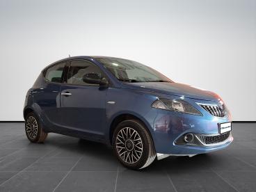 LANCIA CERTIFIED Lancia Ypsilon 1.0 Firefly Hybrid Platino S And S 70cv Usata - City Car Ibrido Blu - Pistoia - 2396520_3