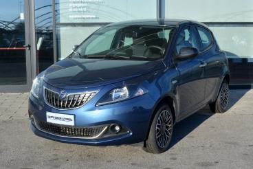 LANCIA CERTIFIED Lancia Ypsilon Iii 2021 1.0 Firefly Hybrid Platino S And S 70cv Usata - City Car Ibrido Blu - Brescia - 2397000_1