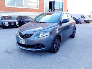 LANCIA CERTIFIED Lancia Ypsilon 1.0 Firefly 70 Cv Start And Amp,stop Hybrid Gold Usata - City Car Ibrido Grigio - Fisciano - 2397639_1