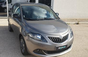 LANCIA CERTIFIED Lancia Ypsilon 1.2 69 Cv 5 Porte Gpl Gold Plus Usata - City Car Gpl Grigio - Foggia - 2397651_1