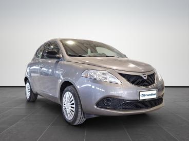 LANCIA CERTIFIED Lancia Ypsilon 1.2 Gold S And S 69cv My19 Usata - City Car Benzina Grigio - Pistoia - 2398060_3