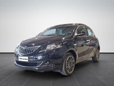 LANCIA CERTIFIED Lancia Ypsilon 1.0 Firefly Hybrid Gold S And S 70cv Usata - City Car Ibrido Nero - Pistoia - 2398061_1