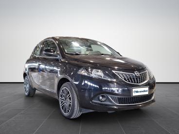 LANCIA CERTIFIED Lancia Ypsilon 1.0 Firefly Hybrid Gold S And S 70cv Usata - City Car Ibrido Nero - Pistoia - 2398061_3