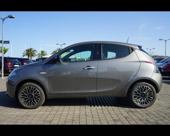 LANCIA CERTIFIED Lancia Ypsilon 3&ordf; Serie 1.0 Firefly 5 Porte S And S Hybrid Gold Usata - City Car Ibrido Grigio - Pineto - 2399191_4