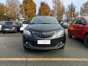 LANCIA CERTIFIED Lancia Ypsilon 1.0 Firefly 70cv Hybrid Gold Plus Usata - City Car Ibrido Nero - Torino - 2399230_2