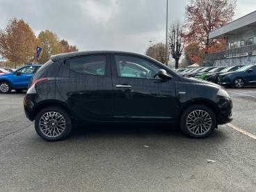 LANCIA CERTIFIED Lancia Ypsilon 1.0 Firefly 70cv Hybrid Gold Plus Usata - City Car Ibrido Nero - Torino - 2399230_4