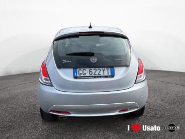 LANCIA CERTIFIED Lancia Ypsilon Iii 2021 1.0 Firefly Hybrid Gold S And S 70cv Usata - City Car Ibrido Grigio - Roma - 2400442_5