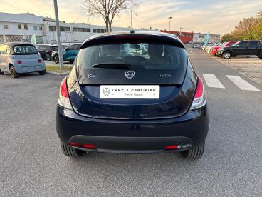 LANCIA CERTIFIED Lancia Ypsilon 1.0 70cv Firefly Hybrid S&s Silver Usata - City Car Ibrido Blu - Roma - 2401335_5