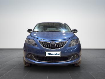 LANCIA CERTIFIED Lancia Ypsilon 1.0 Firefly Hybrid Gold Plus S And S 70cv 5p.ti Usata - City Car Ibrido Blu - Pistoia - 2402018_2