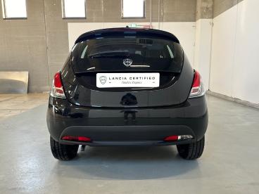 LANCIA CERTIFIED Lancia Ypsilon 1.0 Firefly 70cv Hybrid Oro Usata - City Car Ibrido Nero - Milano - 2402307_5