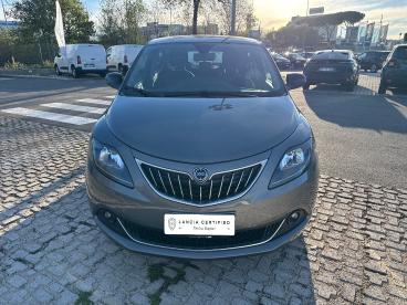 LANCIA CERTIFIED Lancia Ypsilon 1.0 Firefly 70cv Hybrid Platino Usata - City Car Ibrido Grigio - Roma - 2402711_2
