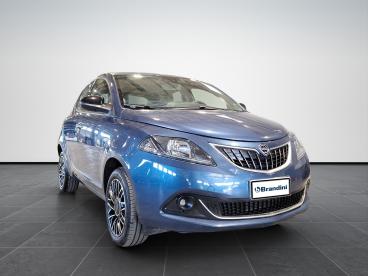 LANCIA CERTIFIED Lancia Ypsilon 1.0 Firefly Hybrid Platino S And S 70cv Usata - City Car Ibrido Blu - Pistoia - 2402872_3