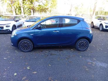 LANCIA CERTIFIED Lancia Ypsilon New 5 Porte My24 1.0 Firefly 70 Cvstart And Stop H Usata - City Car Ibrido Blu - Roma - 2403211_2