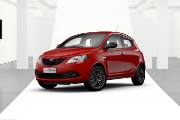 LANCIA CERTIFIED Lancia Ypsilon Iii 2015 1.2 Gold Ecochic Gpl 69cv My19 Usata - City Car  Rosso - Pisa - 2403224_1