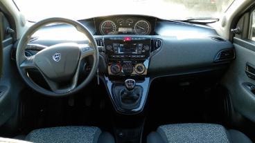 LANCIA CERTIFIED Lancia Ypsilon 1.0 70cv Hybrid Silver Usata - City Car Ibrido Nero - Fisciano - 2404424_5