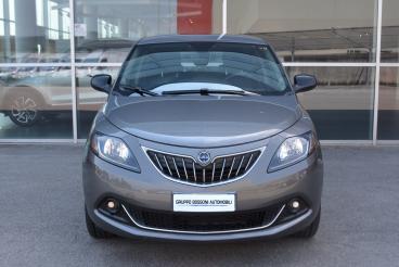 LANCIA CERTIFIED Lancia Ypsilon Iii 2021 1.0 Firefly Hybrid Platino S And S 70cv Usata - City Car Ibrido Grigio - Brescia - 2405309_2