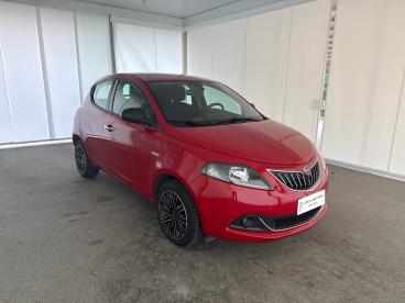 LANCIA CERTIFIED Lancia Ypsilon 1.0 Firefly 70cv S&s Hybrid Gold Usata - City Car Ibrido Rosso - Napoli - 2407020_3