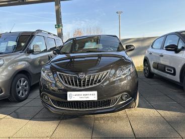 LANCIA CERTIFIED Lancia Ypsilon 1.0 Firefly 70cv S&s Hybrid Gold Usata - City Car Ibrido Nero - Torino - 2407022_2