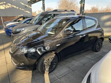 LANCIA CERTIFIED Lancia Ypsilon 1.0 Firefly 70cv S&s Hybrid Gold Usata - City Car Ibrido Nero - Torino - 2407022_4