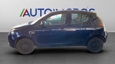 LANCIA CERTIFIED Lancia Ypsilon Iii 2021 1.2 Gold Gpl 69cv Usata - City Car  Blu - Torino - 2407858_2