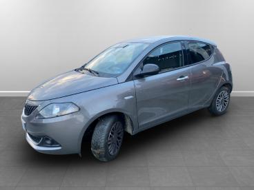 LANCIA CERTIFIED Lancia Ypsilon Iii 2021 1.2 Gold Plus Gpl 69cv Usata - City Car  Grigio - Torino - 2407860_1