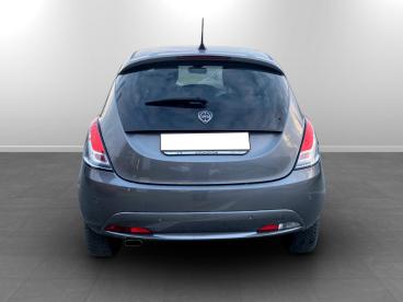 LANCIA CERTIFIED Lancia Ypsilon Iii 2021 1.2 Gold Plus Gpl 69cv Usata - City Car  Grigio - Torino - 2407860_4