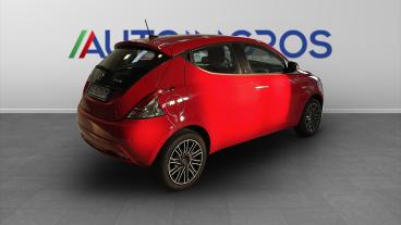 LANCIA CERTIFIED Lancia Ypsilon Iii 2021 1.0 Firefly Hybrid Gold S And S 70cv 5p.t Usata - City Car Ibrido Rosso - Torino - 2407866_5