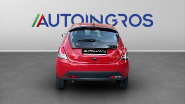 LANCIA CERTIFIED Lancia Ypsilon Iii 2021 1.0 Firefly Hybrid Gold S And S 70cv 5p.t Usata - City Car Ibrido Rosso - Torino - 2407870_4