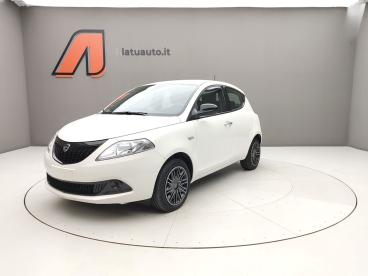 LANCIA CERTIFIED Lancia Ypsilon Iii 2021 1.0 70cv Hybrid Oro Usata - City Car Ibrido Plug-in Bianco - Voghera - 2408571_1