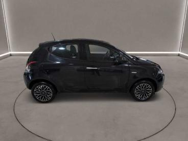 SPOTICAR Lancia Ypsilon 3aª Serie - 1.0 Firefly 5 Porte S And S Hybrid Gol Usata - City Car Ibrido Nero - Melilli - 1002408594_4