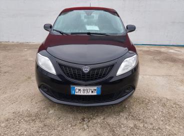LANCIA CERTIFIED Lancia Ypsilon Ypsilon1.0 70 Cv S And Amp,s Hybrid Silver Plus Usata - City Car Ibrido Nero - Fisciano - 2408605_1
