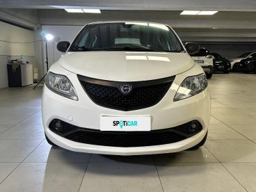 SPOTICAR Lancia Ypsilon 1.2 69cv Start& Stop Elefantino Blu Usata - City Car Benzina Bianco - Milano - 1202410218_2