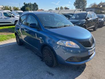 LANCIA CERTIFIED Lancia Ypsilon 1.0 Firefly 5 Porte S And S Hybrid Silver Usata - City Car Ibrido Blu - Milano - 2411801_3