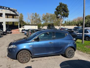 LANCIA CERTIFIED Lancia Ypsilon 1.0 Firefly 5 Porte S And S Hybrid Silver Usata - City Car Ibrido Blu - Milano - 2411801_5