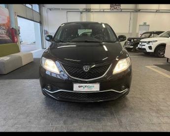 SPOTICAR Lancia Ypsilon 1.3 Mjt Gold S&s 95cv My16 Usata - City Car Diesel Nero - Terni - 1202412647_2