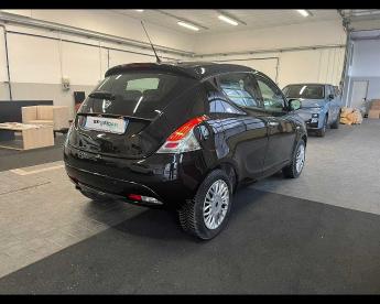 SPOTICAR Lancia Ypsilon 1.3 Mjt Gold S&s 95cv My16 Usata - City Car Diesel Nero - Terni - 1202412647_5