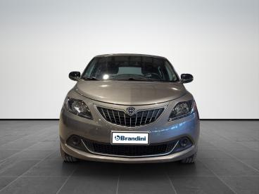 LANCIA CERTIFIED Lancia Ypsilon 1.0 Hybrid Silver S And S 70cv Usata - City Car Ibrido Grigio - Pistoia - 2414315_2