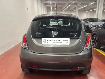 LANCIA CERTIFIED Lancia Ypsilon 1.0 Firefly 70cv S&s Hybrid Silver Usata - City Car Ibrido Grigio - Palermo - 2415586_5