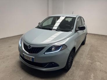 LANCIA CERTIFIED Lancia Ypsilon Iii 2021 1.2 Ecochic Gpl 69cv Usata - City Car  Verde - Biella - 2417402_5