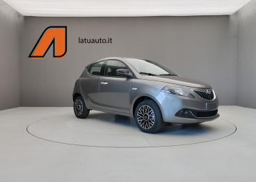LANCIA CERTIFIED Lancia Ypsilon Iii 2021 1.0 70cv Hybrid Platino Usata - City Car Ibrido Plug-in Grigio - Voghera - 2417411_3