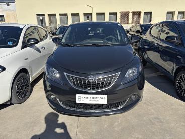 LANCIA CERTIFIED Lancia Ypsilon 1.0 Firefly 70cv Hybrid Platino Usata - City Car Ibrido Nero - Palermo - 2417679_2