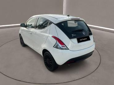 LANCIA CERTIFIED Lancia Ypsilon 3aª Serie - 1.0 Firefly 5 Porte S And S Hybrid Si Usata - City Car Ibrido Bianco - Melilli - 2418101_4