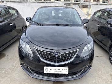LANCIA CERTIFIED Lancia Ypsilon 1.0 Firefly 70cv Hybrid Platino Usata - City Car Ibrido Nero - Milano - 2418254_2