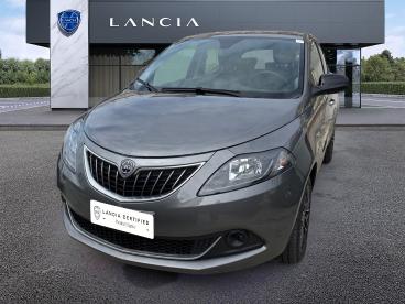 LANCIA CERTIFIED Lancia Ypsilon 1.0 Firefly 70cv Hybrid Platino Usata - City Car Ibrido Grigio - Milano - 2418257_1