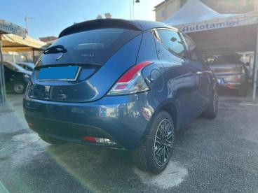 LANCIA CERTIFIED Lancia Ypsilon Ypsilon1.0 70 Cv S And Amp,s Hybrid Silver Plus Usata - City Car Ibrido Blu - Fisciano - 2418410_4