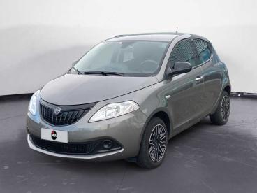 LANCIA CERTIFIED Lancia Ypsilon Iii 2021 1.0 Firefly Hybrid Silver S And S 70cv Usata - City Car Ibrido Grigio - Pordenone - 2419125_1