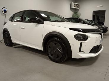 LANCIA CERTIFIED Lancia Ypsilon Nuova 100% Elettrica - Pack Tech  And  Drive Usata - City Car Elettrica Bianco - Spinetta Marengo - 2420569_3